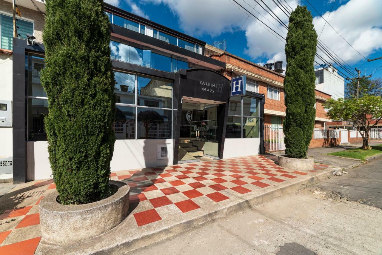 Ayenda 1049 Hotel Ejecutivo Embajada Bogota Bagian luar foto